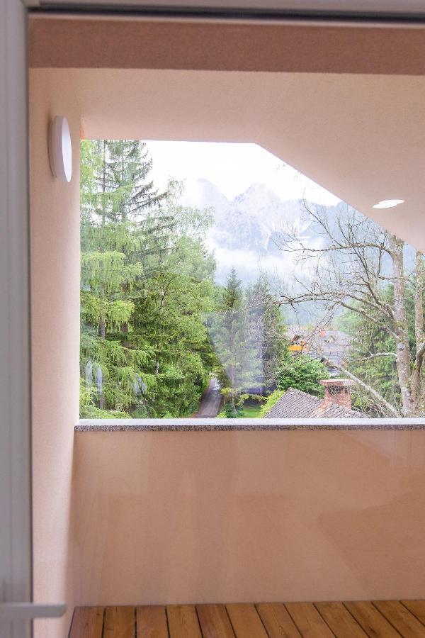 Gozd Martuljek * Kranjska Gora