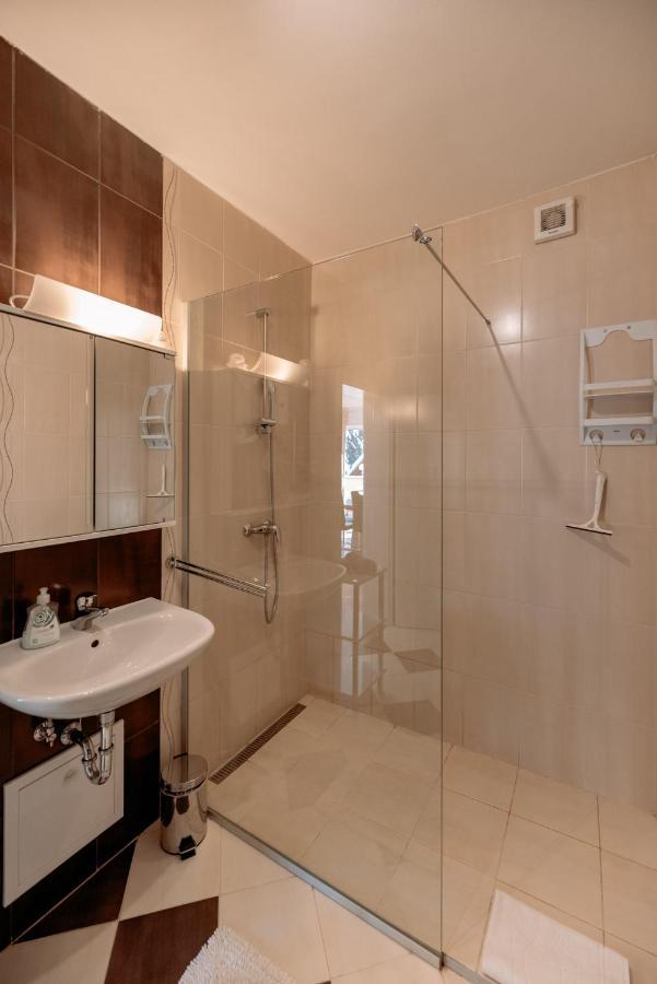 Gozd Martuljek Apartment *